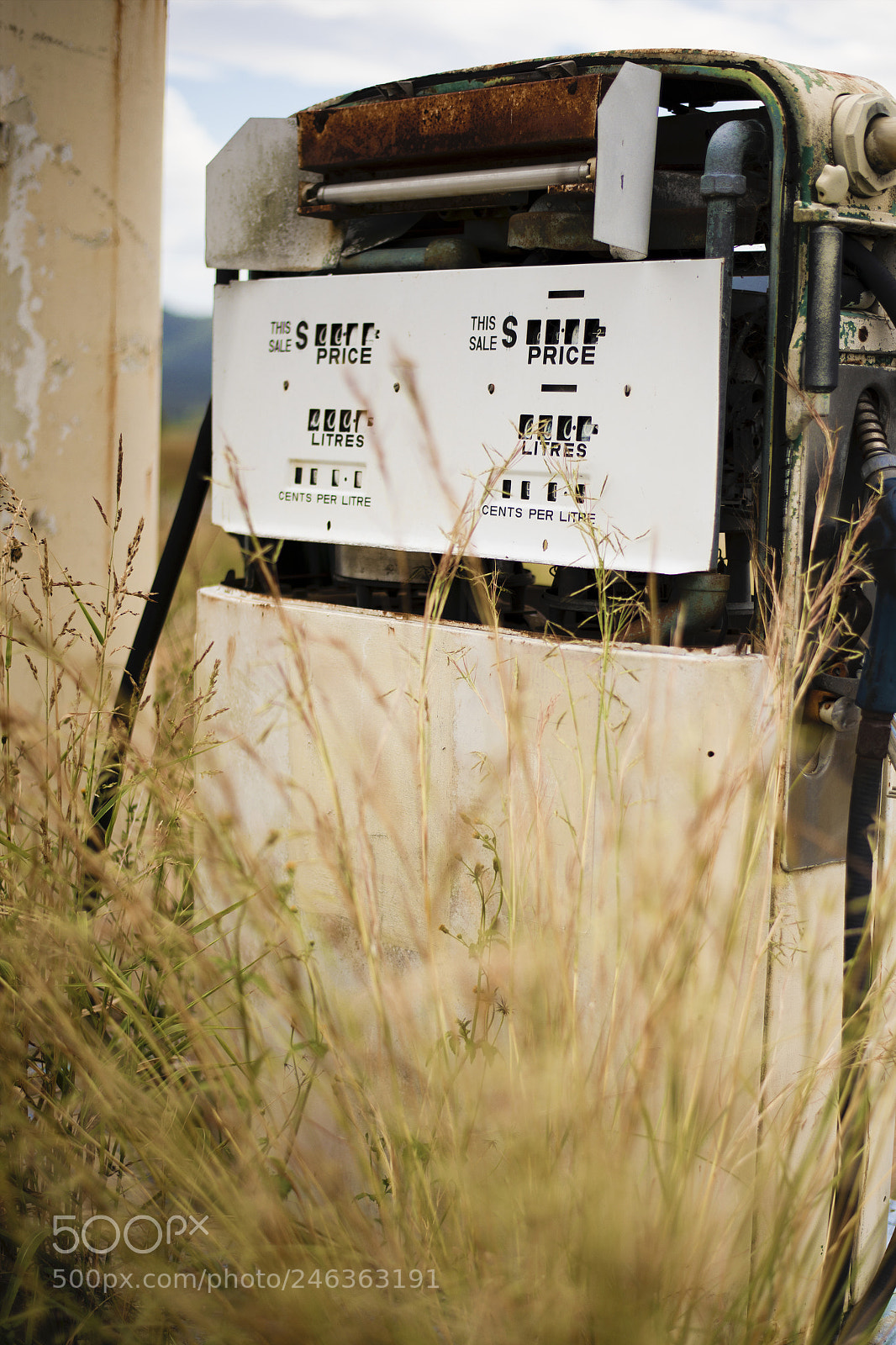 Nikon D800 sample photo. Old rustic fuel pump photography