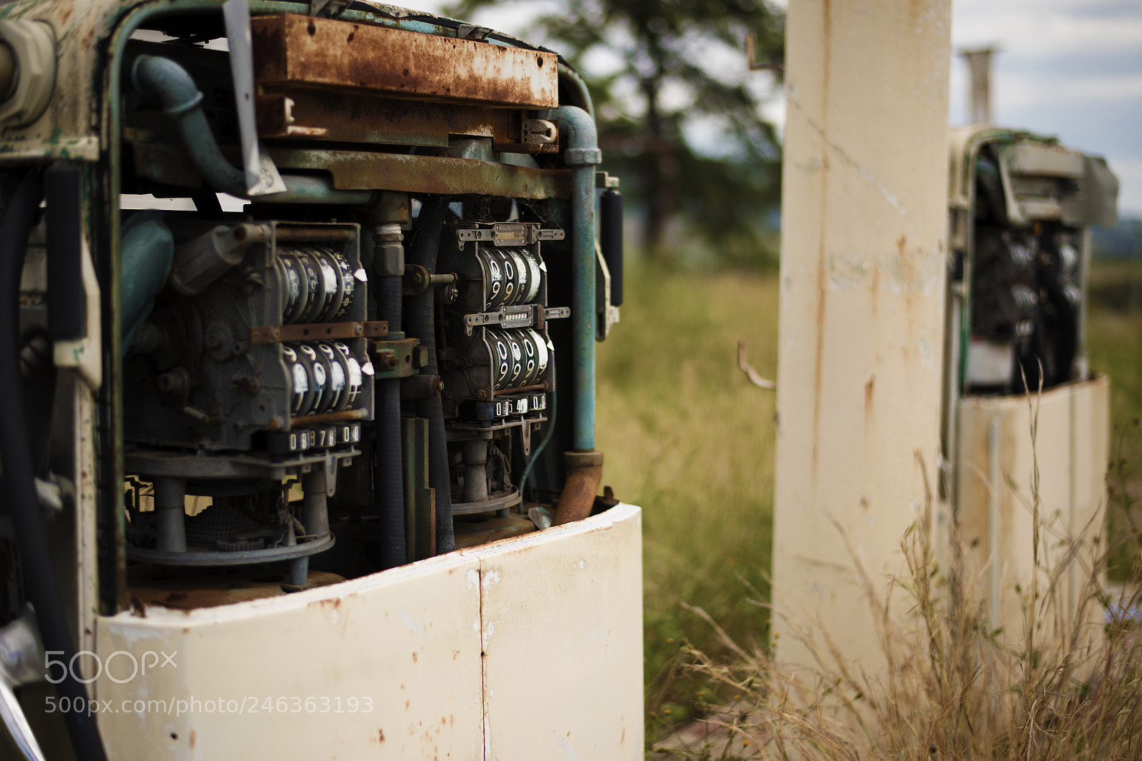 Nikon D800 sample photo. Old rustic fuel pump photography