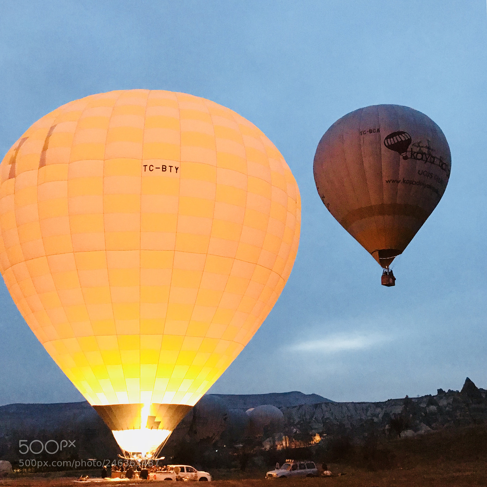 Apple iPhone 7 Plus sample photo. Balloon photography