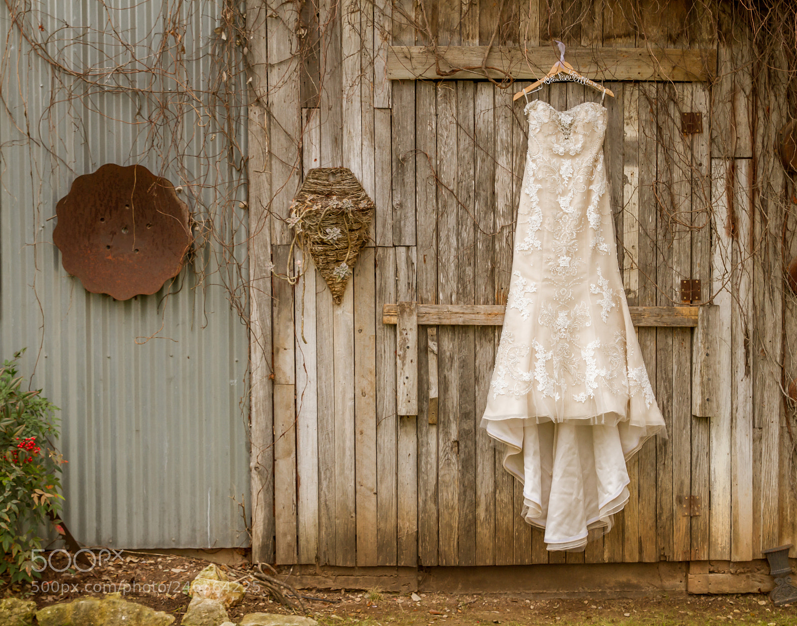 Canon EOS 7D sample photo. Country wedding dress photography
