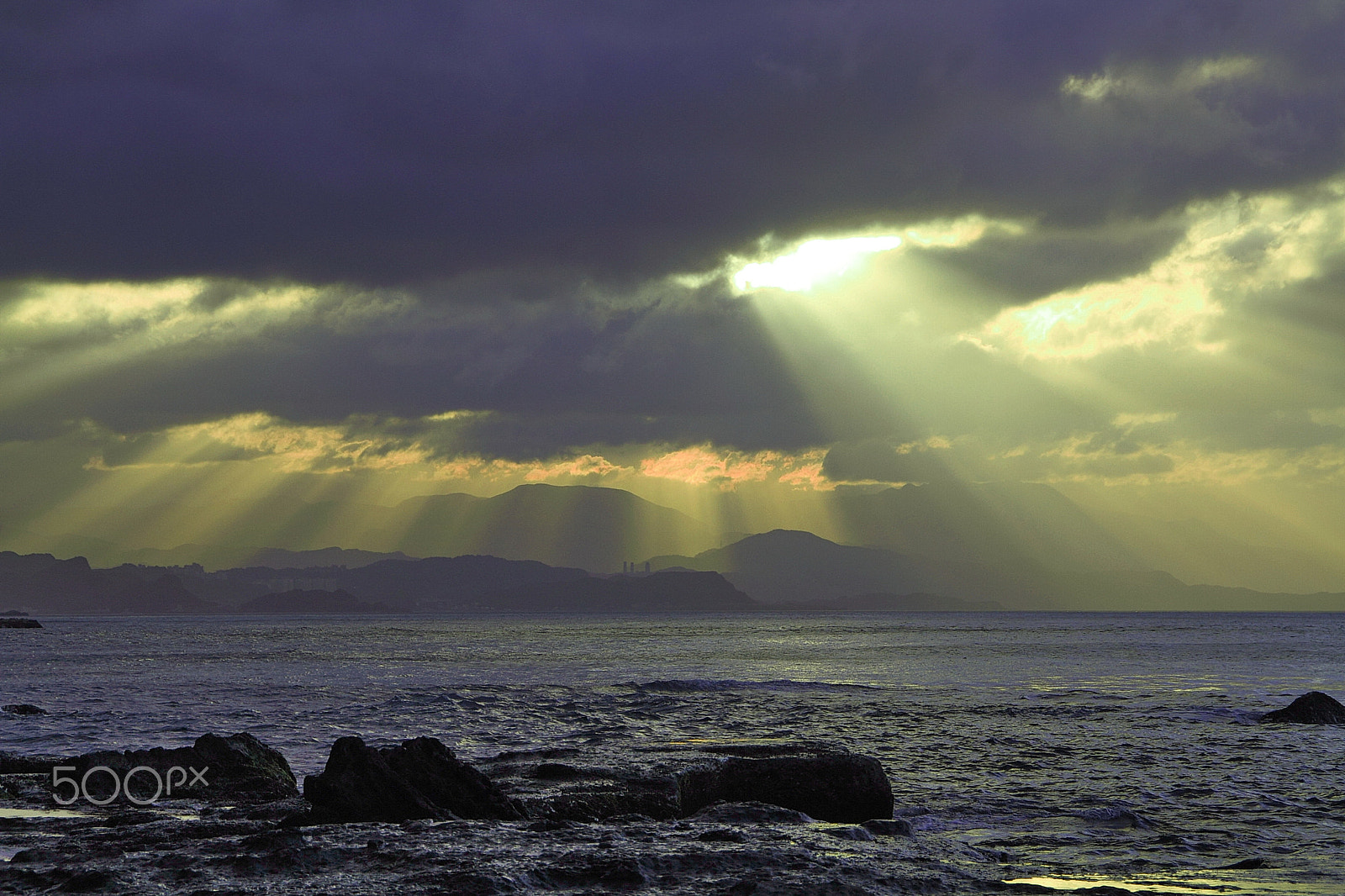 Canon 18-250mm sample photo. A permanent moment of magnificent sunset in the ne coast of taiwan photography