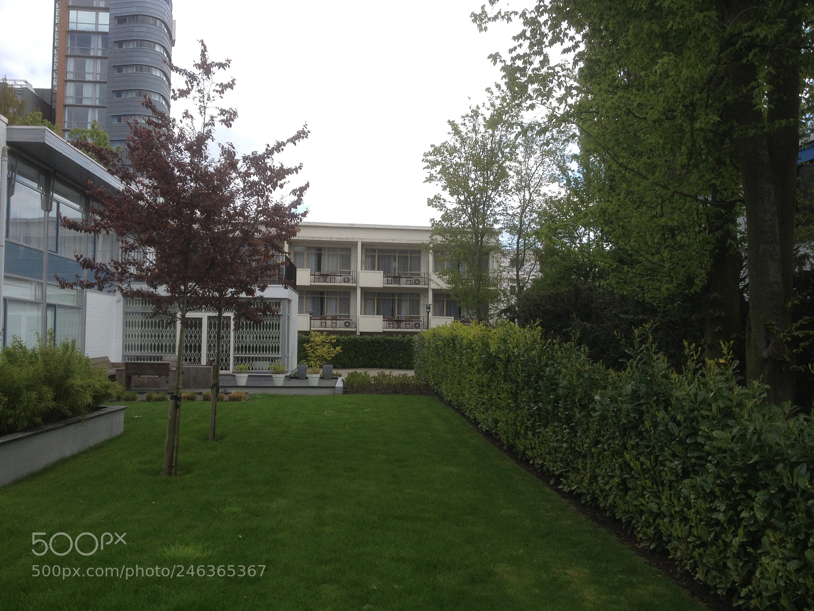 Apple iPhone 4S sample photo. Rotterdam, museumkwartier photography