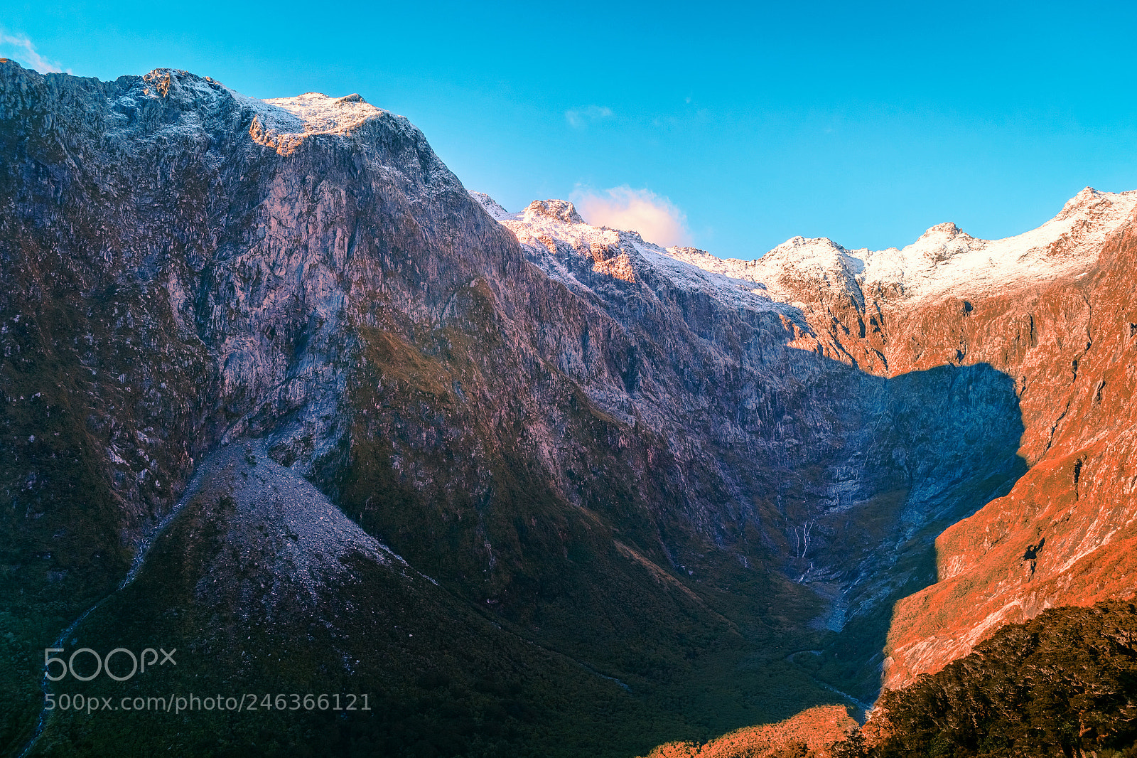 Canon EOS-1D X Mark II sample photo. Mackinnon pass photography