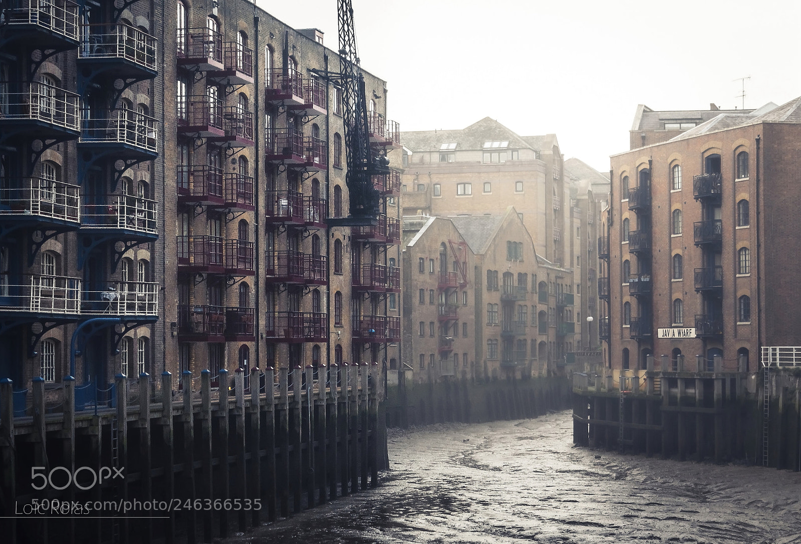 Canon EOS 650D (EOS Rebel T4i / EOS Kiss X6i) sample photo. Shad thames photography