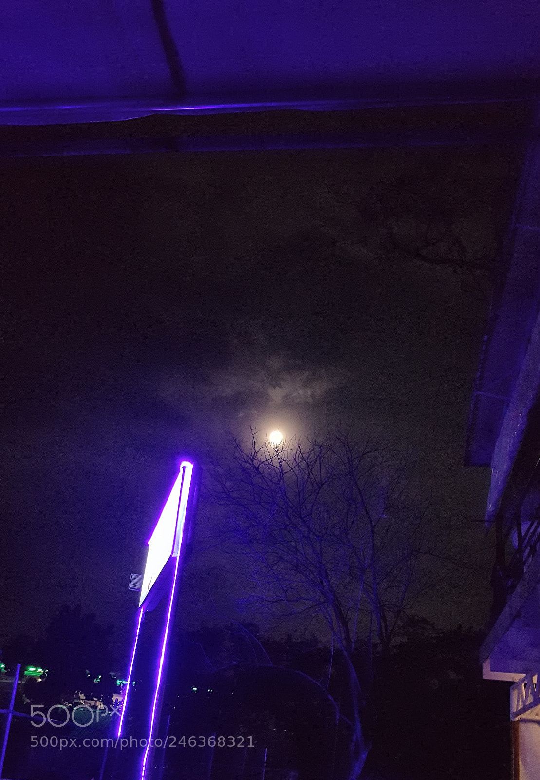 Samsung Galaxy Note5 sample photo. Moon photography
