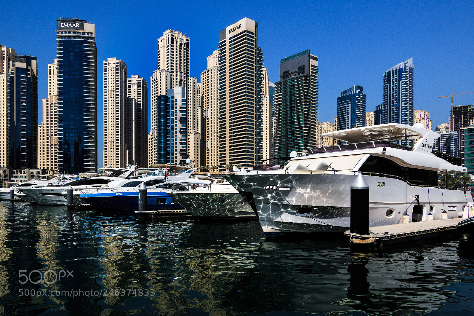 Canon EOS 70D sample photo. Dubai marina photography