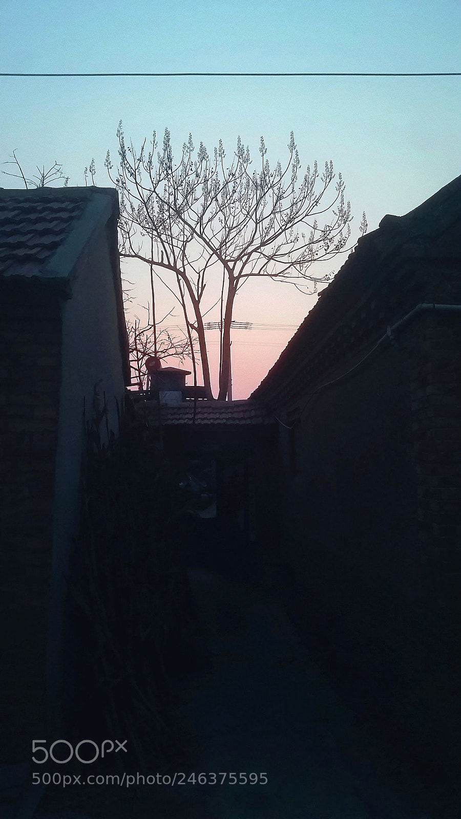 Samsung Galaxy S5 sample photo. From dark to daylight photography