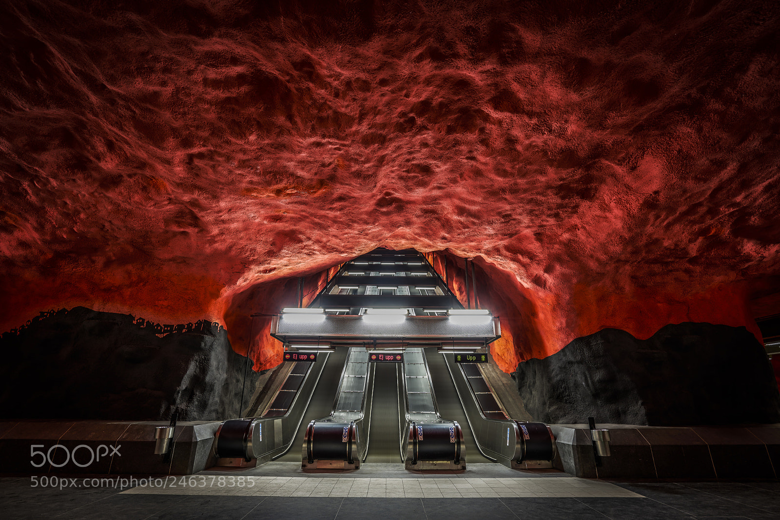 Sony a7R II sample photo. Solna centrum photography