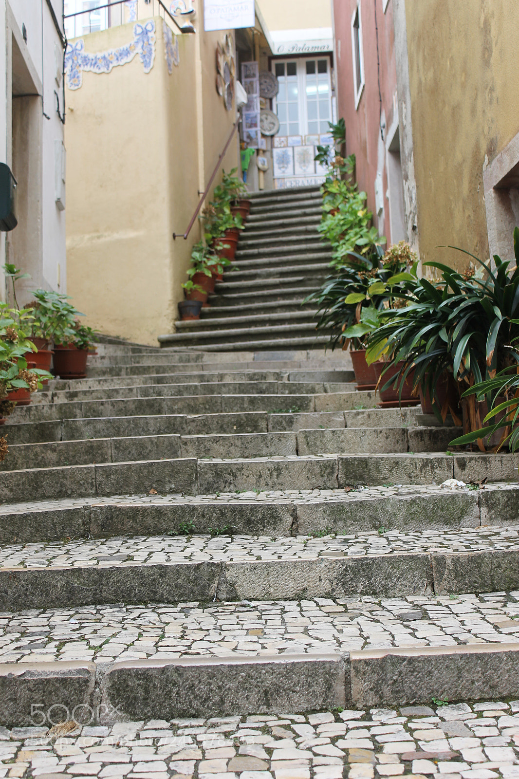 Canon EOS 1100D (EOS Rebel T3 / EOS Kiss X50) sample photo. Stairs in sintra photography
