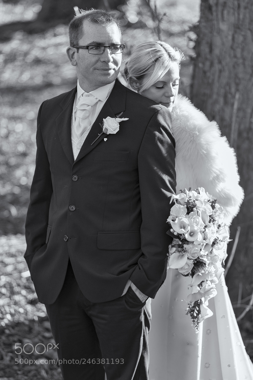 Sony a7R III sample photo. A shoulder to lean photography