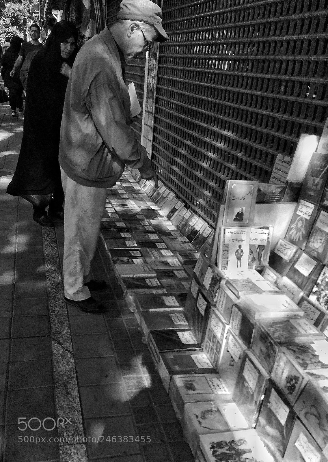 Apple iPhone 5s sample photo. A man who was photography