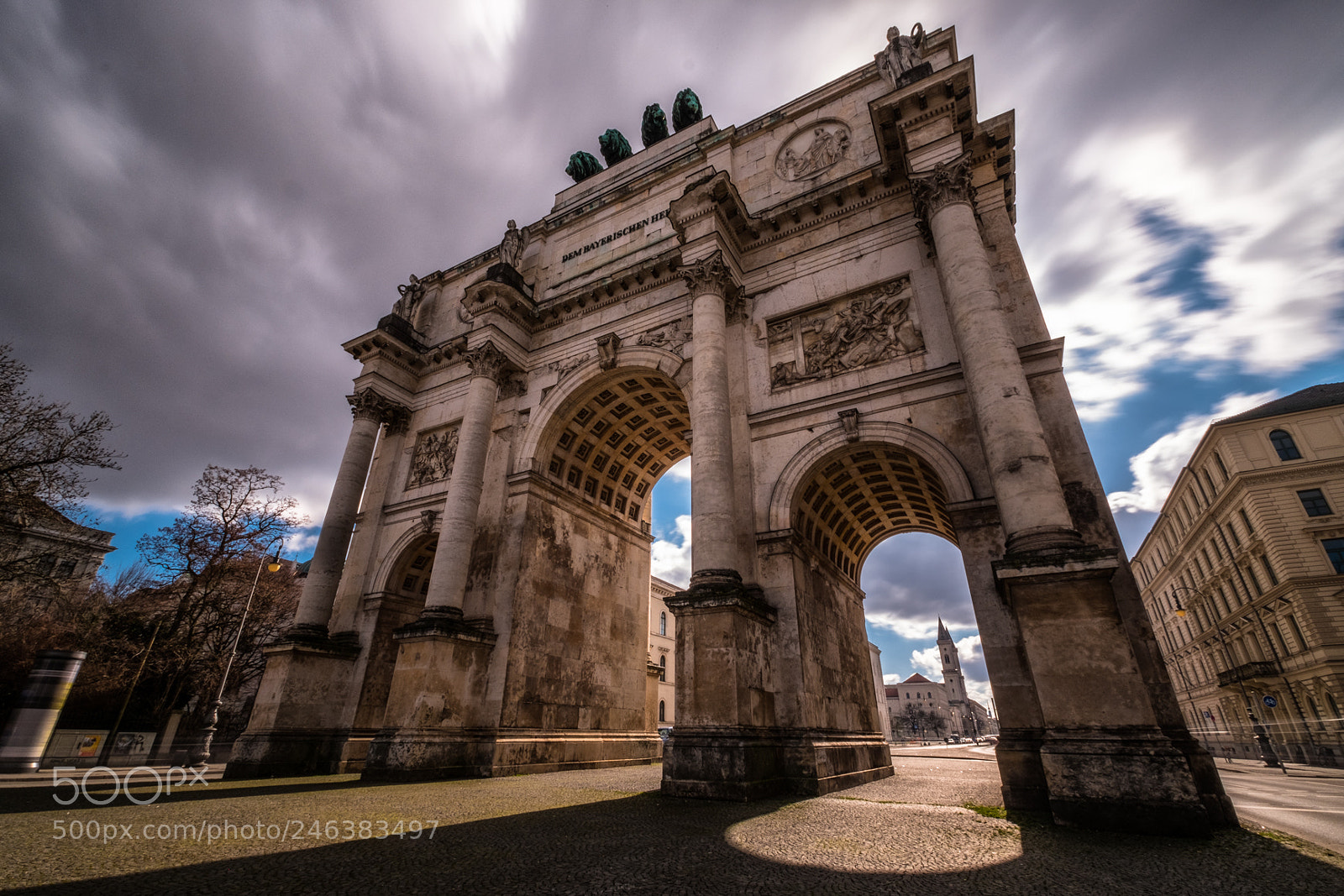 Fujifilm X-T2 sample photo. Triumphalarche munich photography