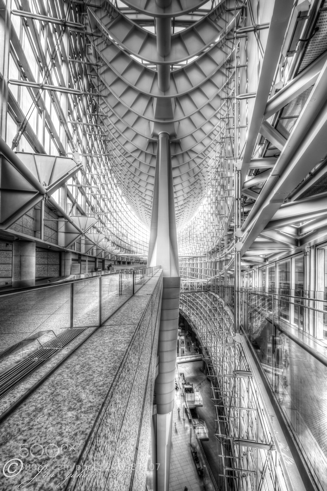 Sony ILCA-77M2 sample photo. Tokyo international forum photography