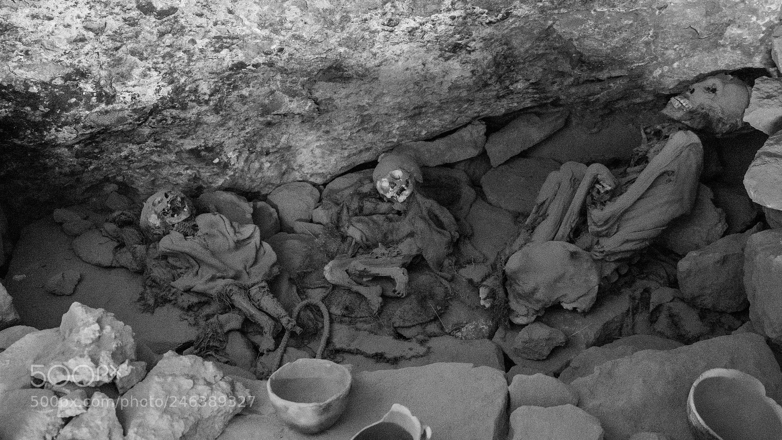 Olympus OM-D E-M1 Mark II sample photo. Mummies of coqueza (repriese photography