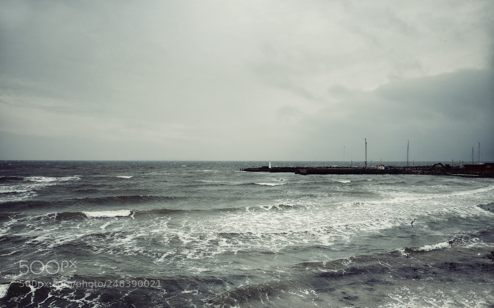 Fujifilm X-T1 sample photo. Cold day by the photography