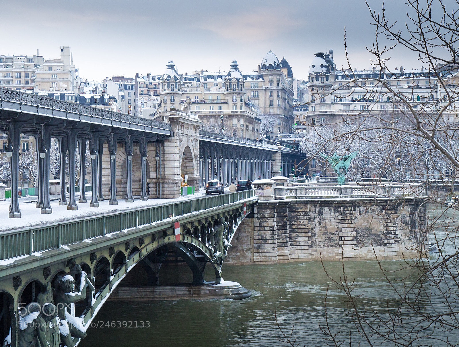 Canon EOS 700D (EOS Rebel T5i / EOS Kiss X7i) sample photo. Pont de bir-hakeim photography