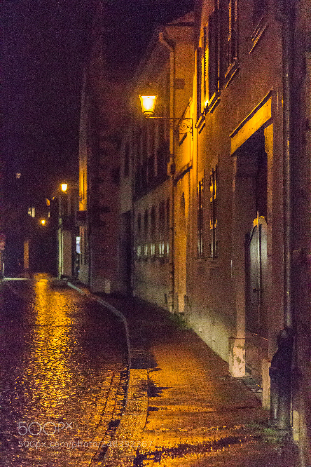 Canon EOS 600D (Rebel EOS T3i / EOS Kiss X5) sample photo. Obernai by night photography