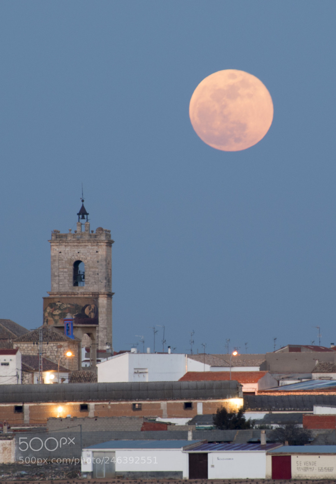 Nikon D500 sample photo. Superluna sobre la torre photography