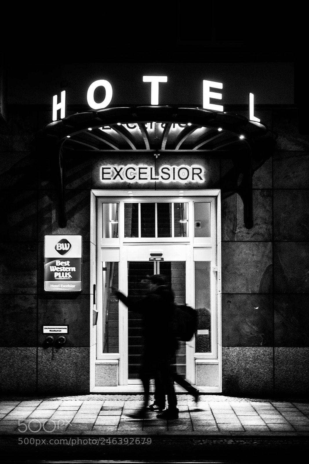 Fujifilm X-T20 sample photo. Hotel excelsior photography