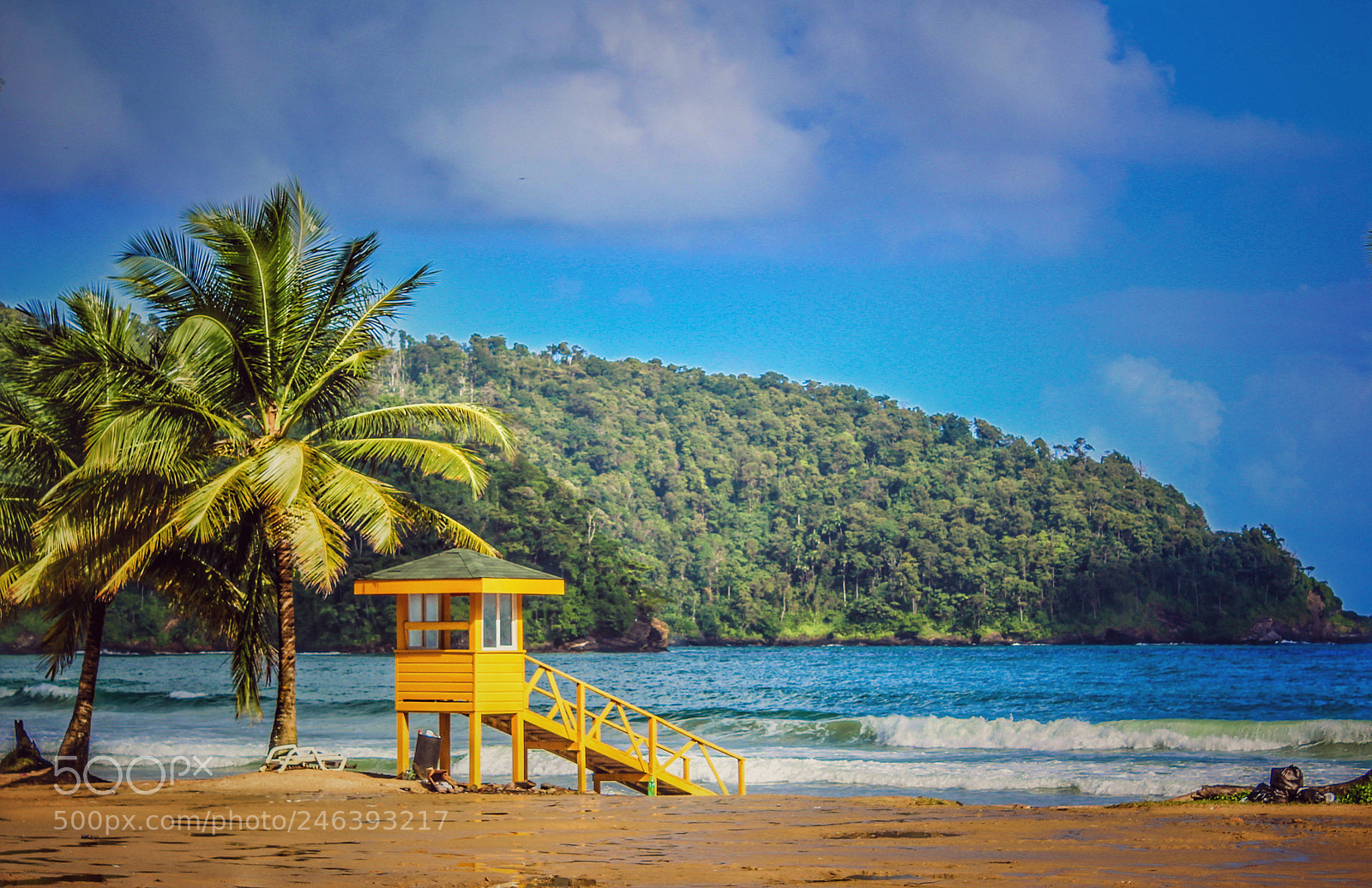 Canon EOS 1300D (EOS Rebel T6 / EOS Kiss X80) sample photo. Maracas bliss photography
