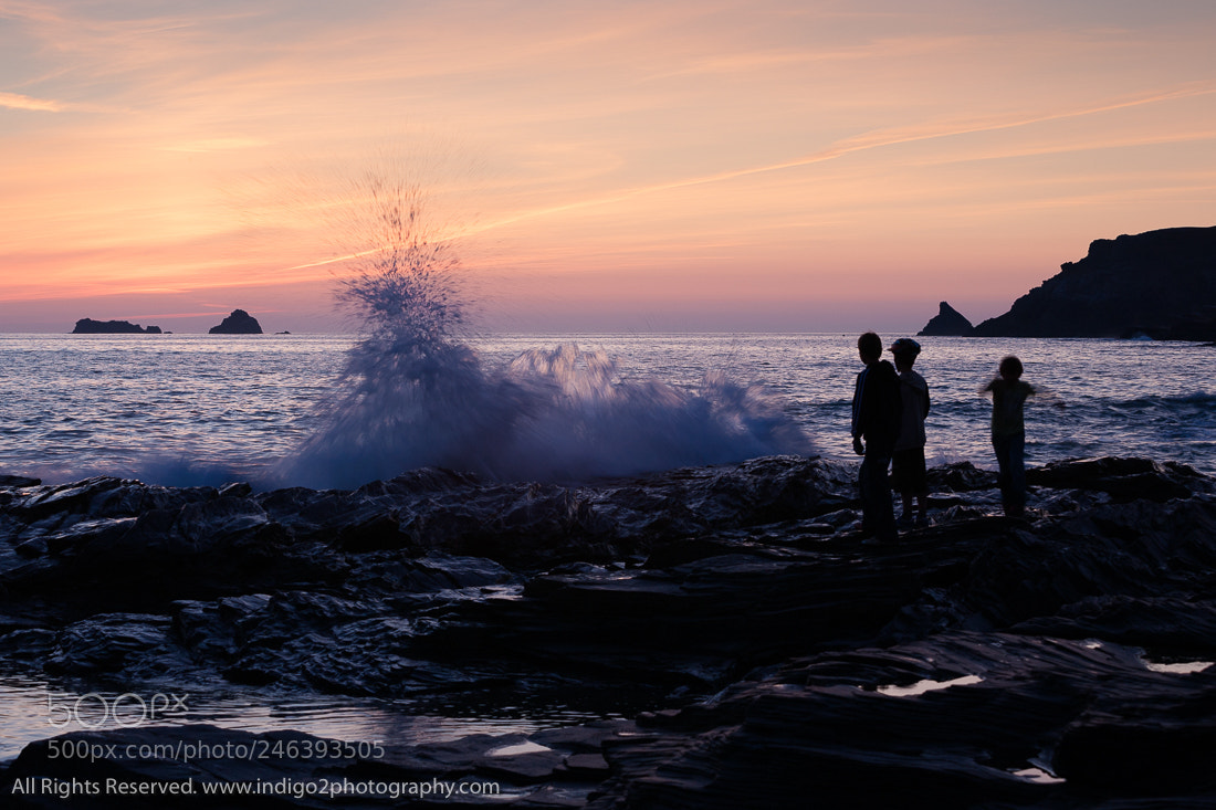 Canon EOS 5D sample photo. Wave splashed photography