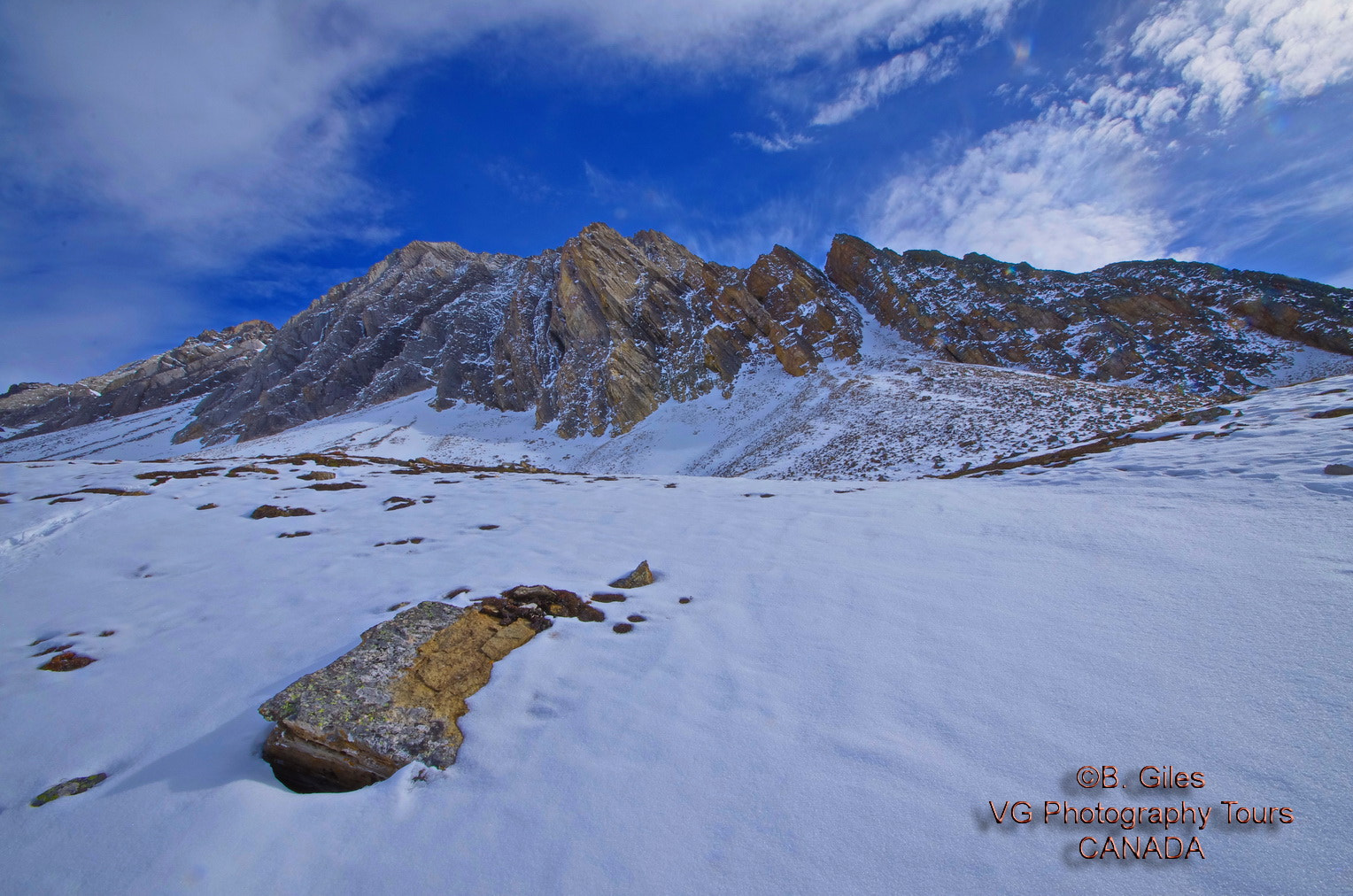 Sigma AF 10-20mm F4-5.6 EX DC sample photo. Alpine first snow photography