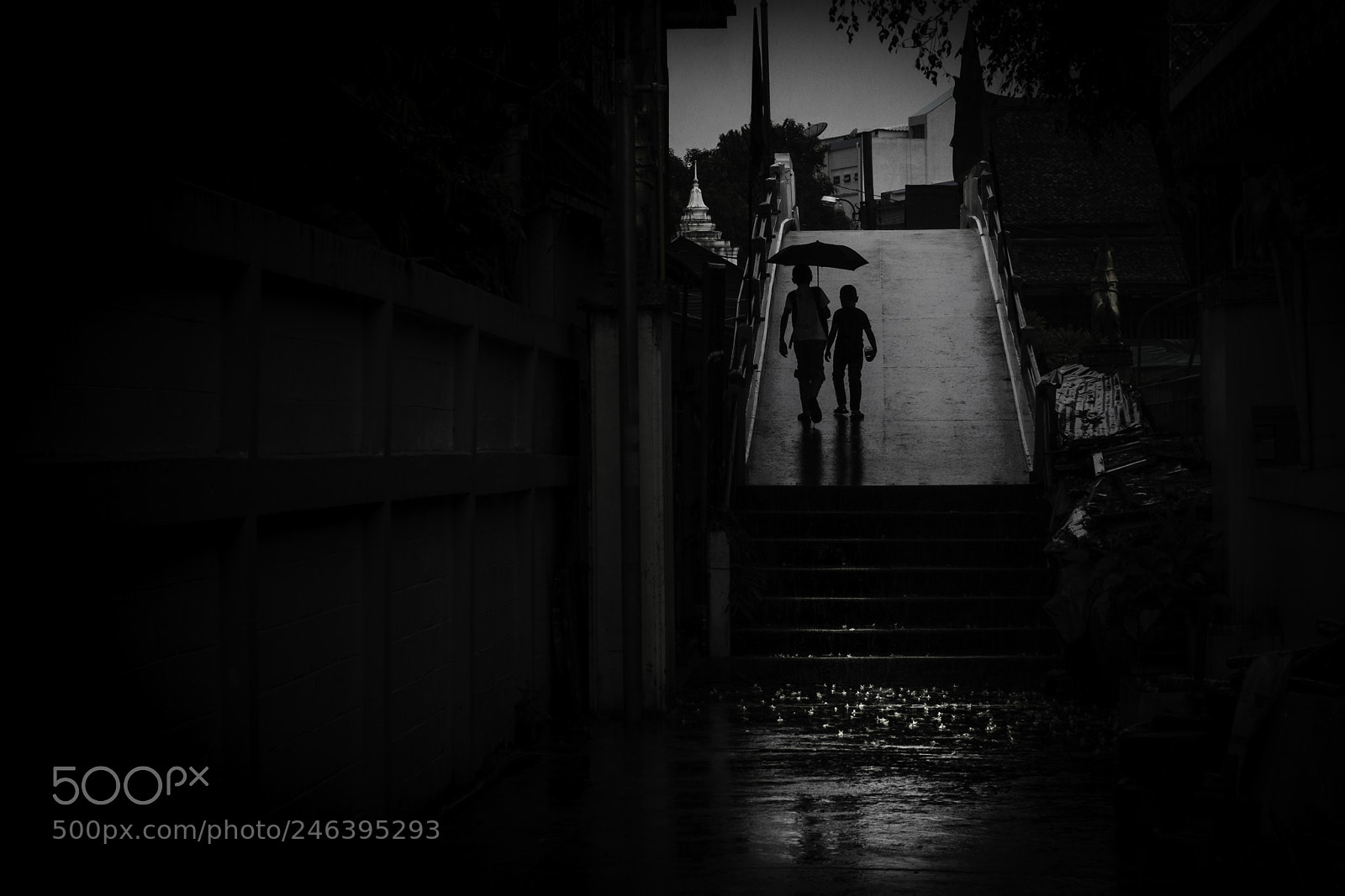 Fujifilm X-T1 sample photo. Rainy day boys. photography