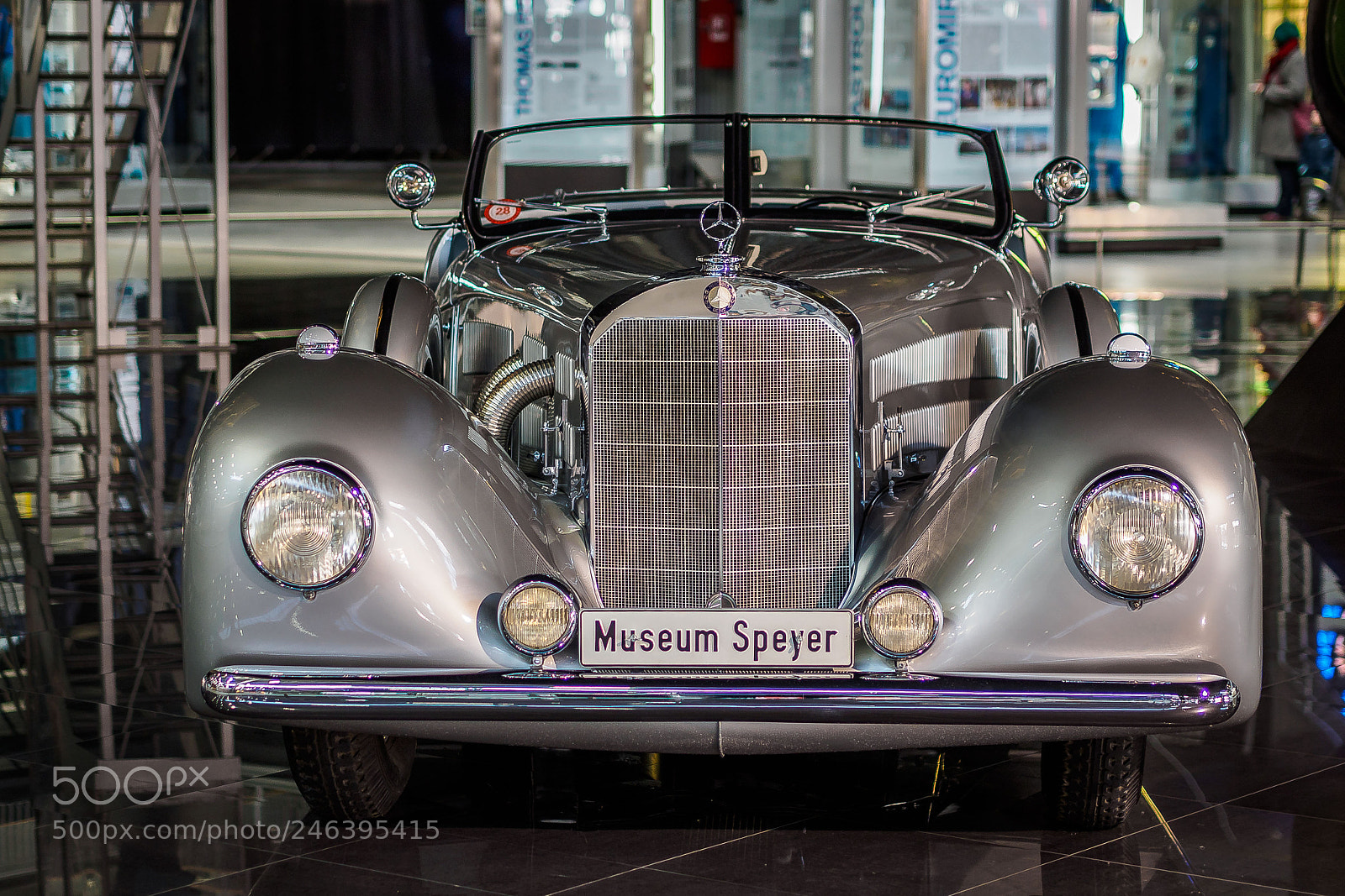 Olympus PEN E-PL7 sample photo. Photo tour in technology photography