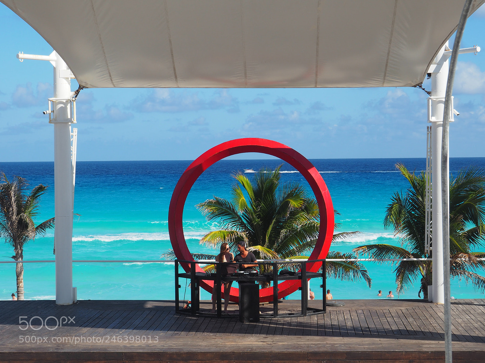 Olympus OM-D E-M10 sample photo. Grand oasis cancun photography