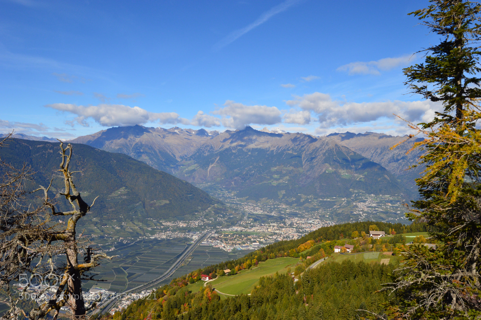 Nikon D3200 sample photo. A happy weekend for photography