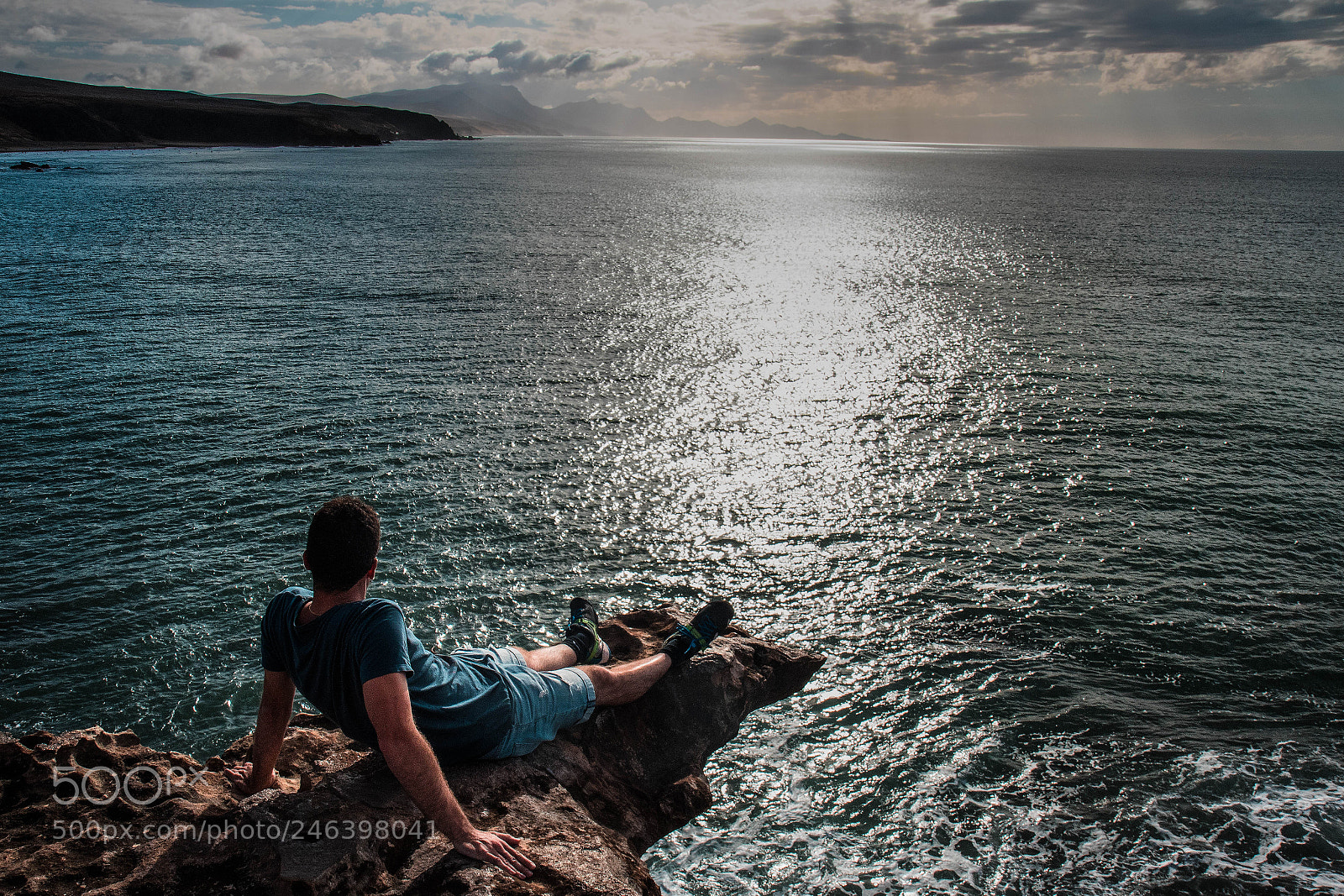 Canon EOS 7D Mark II sample photo. Admiring the view photography
