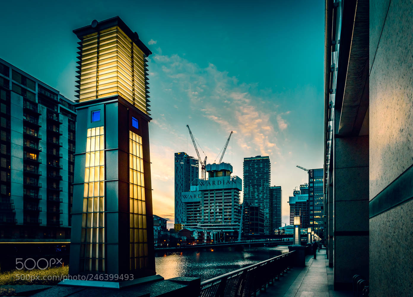 Nikon D810 sample photo. Canary wharf london photography
