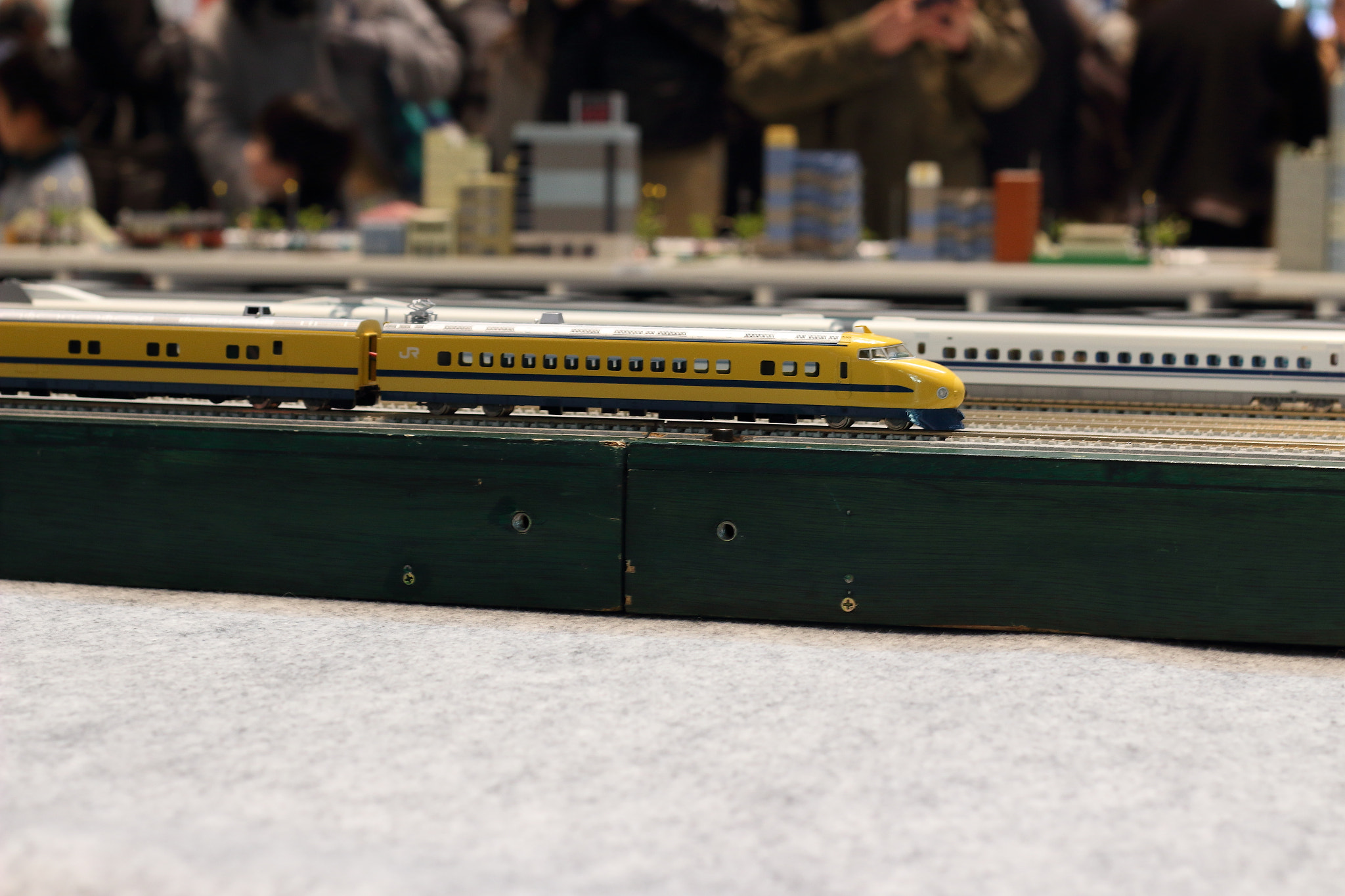 Canon EOS 100D (EOS Rebel SL1 / EOS Kiss X7) sample photo. 鉄道模型（railroad diorama） photography
