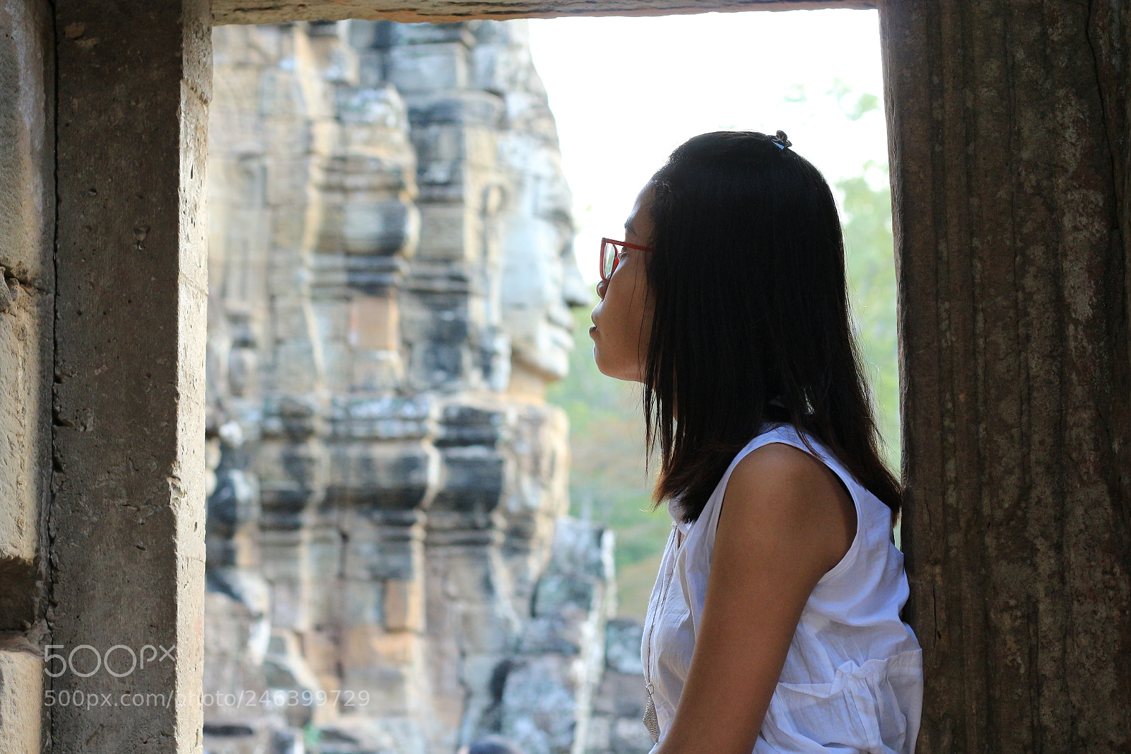 Canon EOS 650D (EOS Rebel T4i / EOS Kiss X6i) sample photo. Bayon temple in siem photography