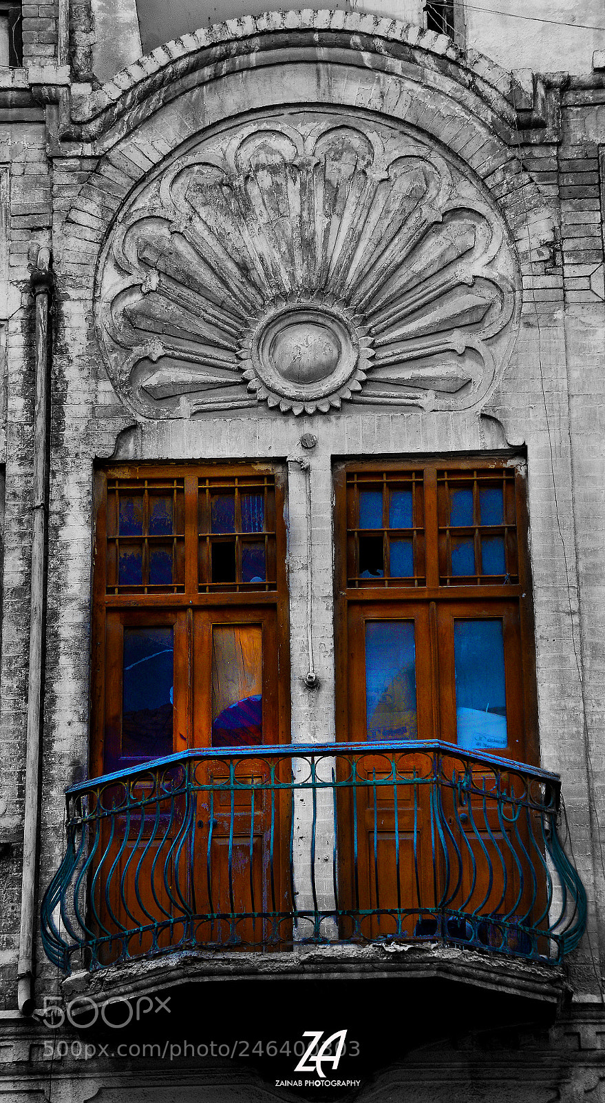Nikon D5200 sample photo. Old balcony photography