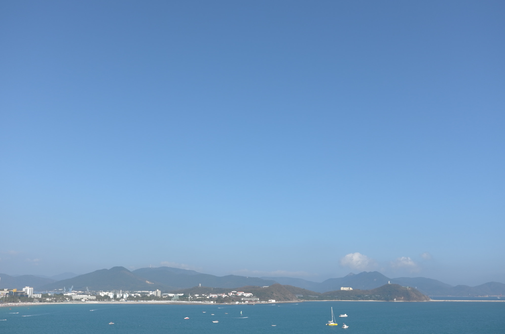 Leica X (Typ 113) sample photo. Sky and ocean and ships photography
