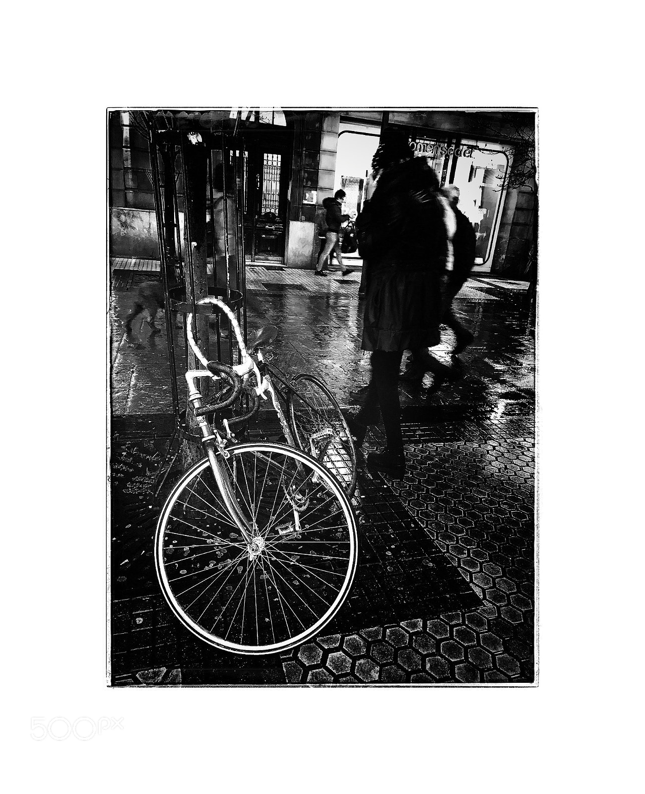 Apple iPhone 7 sample photo. 25380877987.jpg photography