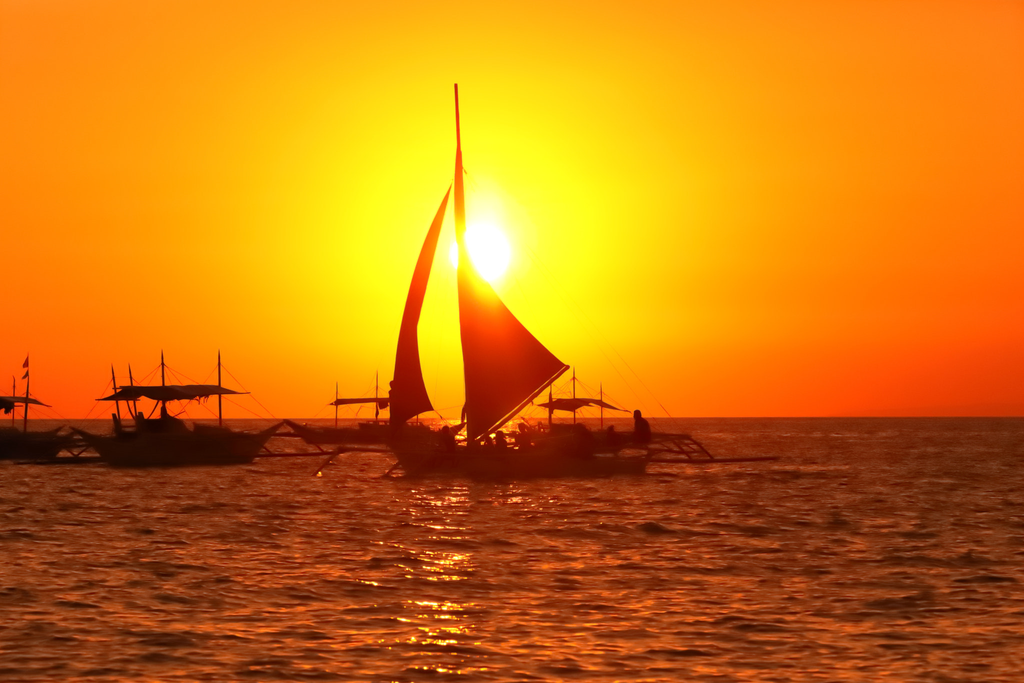 Canon EF 70-200mm F4L IS USM sample photo. Boracay sunset photography