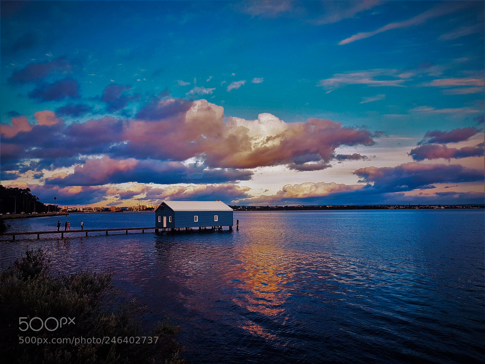 Samsung Galaxy S7 Edge sample photo. Crawley boatshed, perth photography