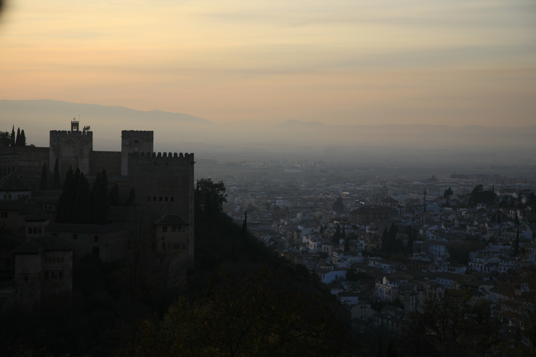 Canon EOS 5D + Canon EF 24-105mm F4L IS USM sample photo. Alhambra photography