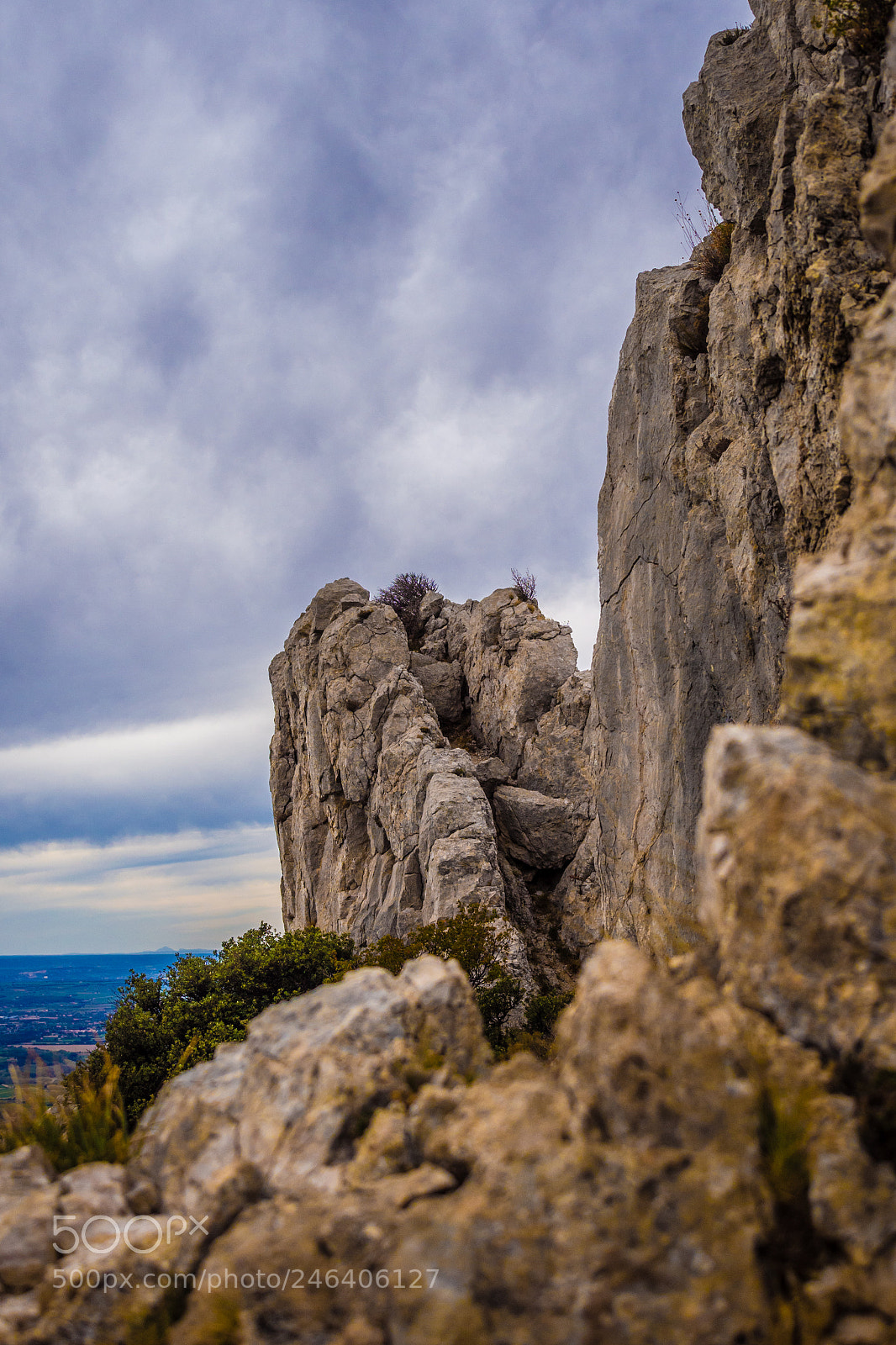 Olympus OM-D E-M5 sample photo. Dentelles de montmirail photography