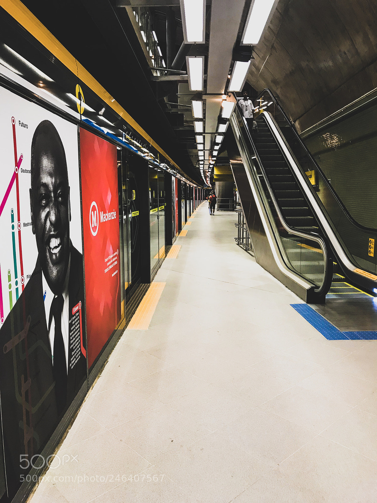 Apple iPhone 7 sample photo. Mackenzie-higienópolis subway station photography