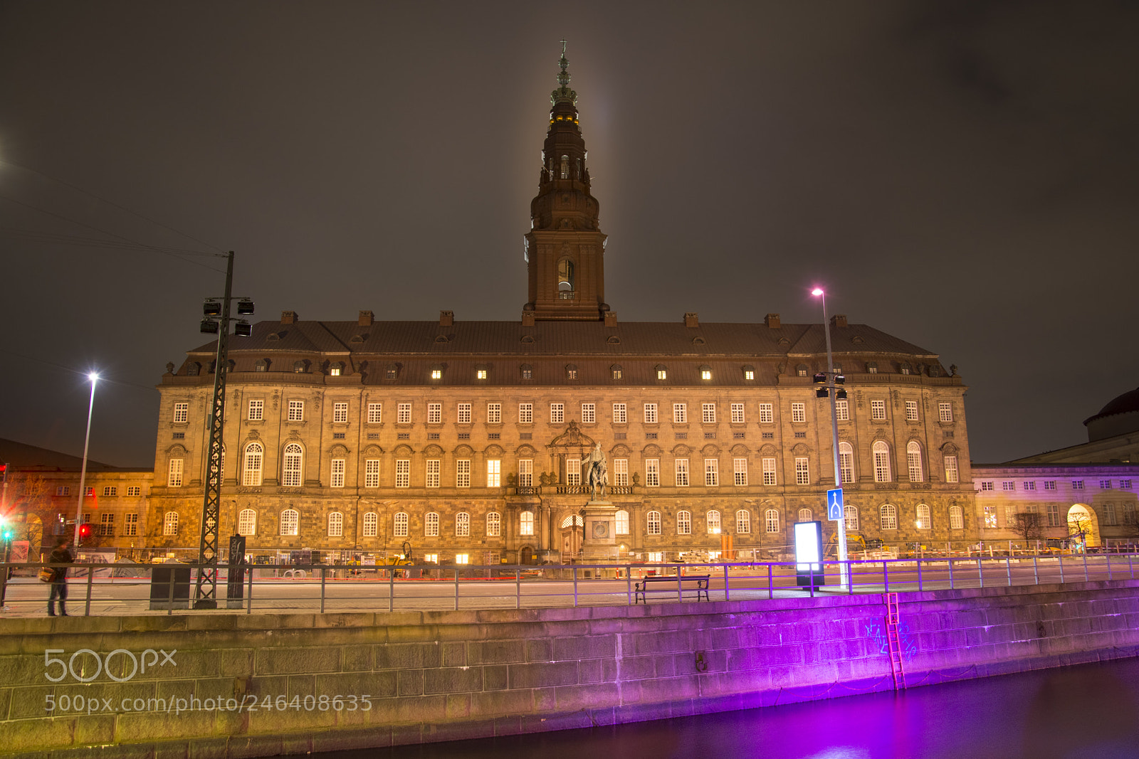 Nikon D7200 sample photo. Christiansborg castle by night photography