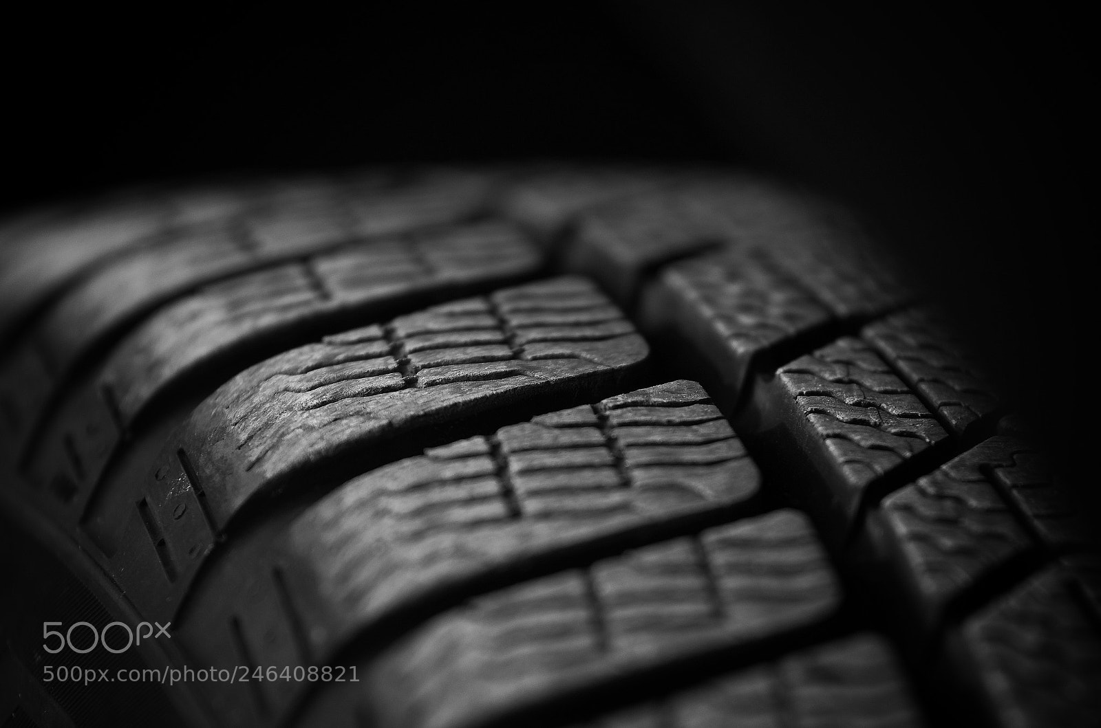 Pentax K-5 II sample photo. Grip photography