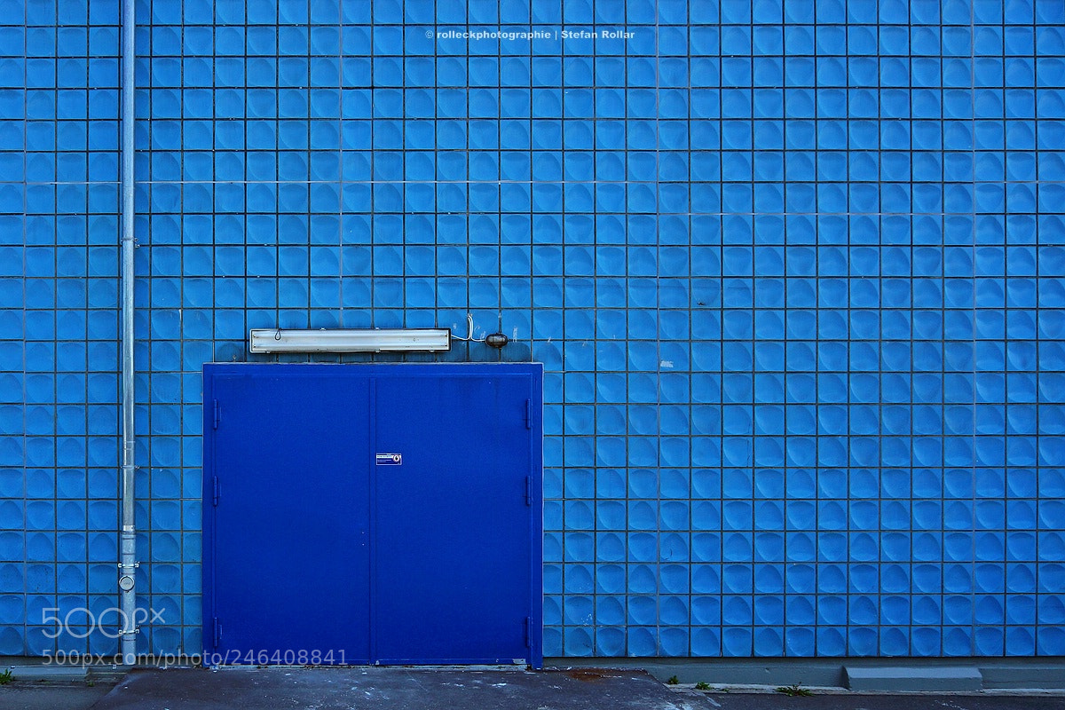 Sony SLT-A65 (SLT-A65V) sample photo. Alles nur fassade photography