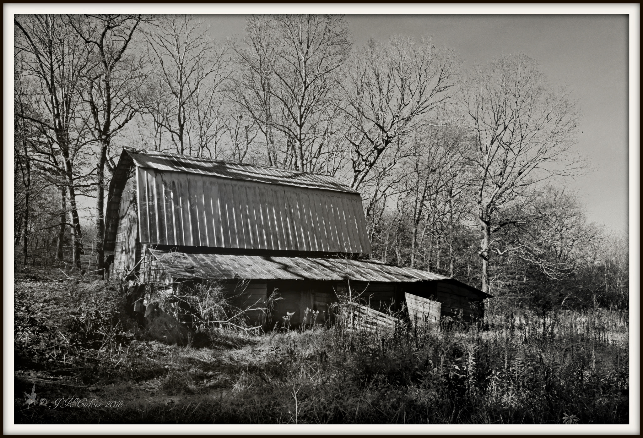 Canon EOS 77D (EOS 9000D / EOS 770D) sample photo. Great old barn photography