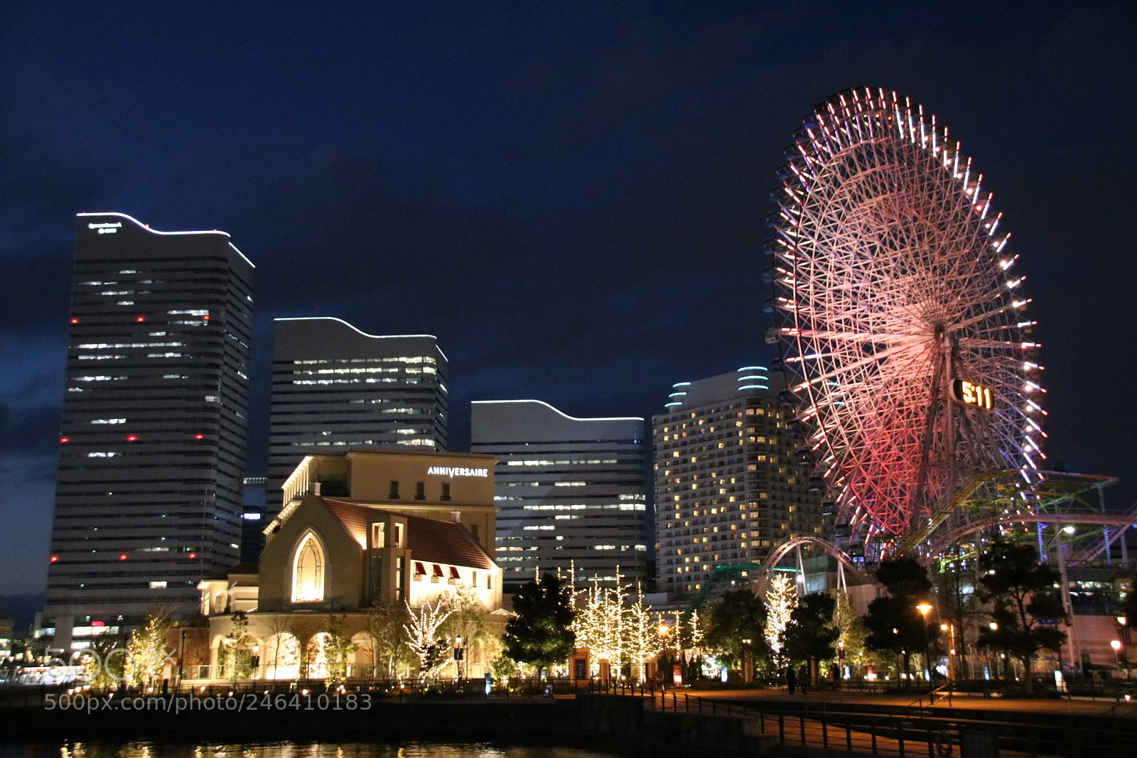 Canon EOS 760D (EOS Rebel T6s / EOS 8000D) sample photo. Yokohama minatomirai photography