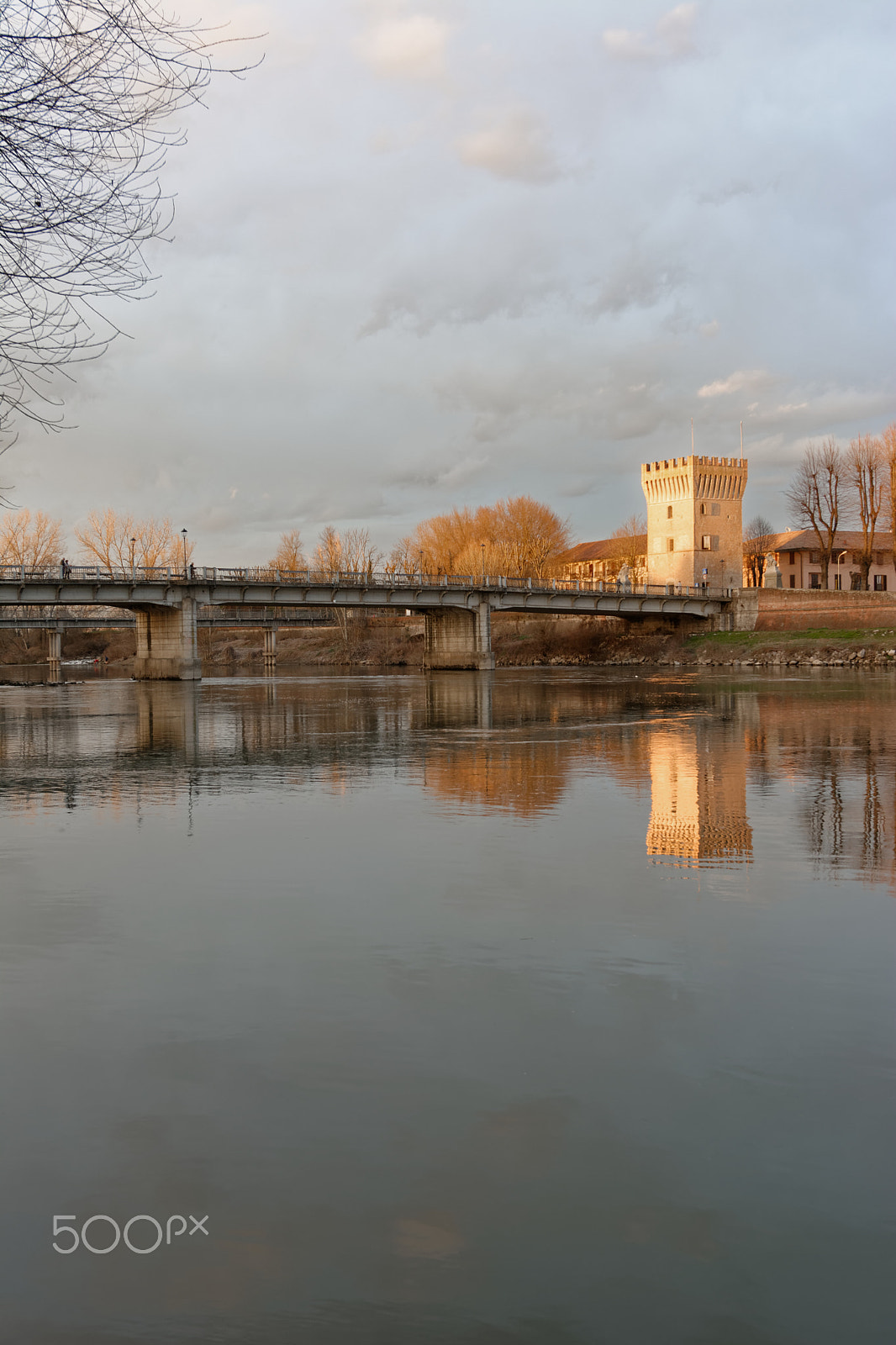 Nikon D7100 + Nikon AF-S Nikkor 14-24mm F2.8G ED sample photo. Tower & bridge photography