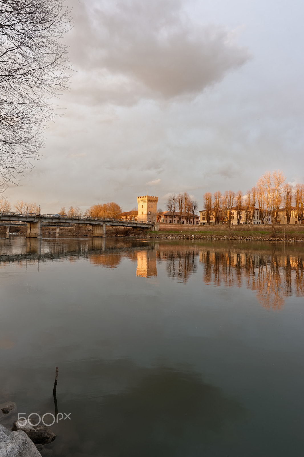 Nikon AF-S Nikkor 14-24mm F2.8G ED sample photo. Torre del guado photography