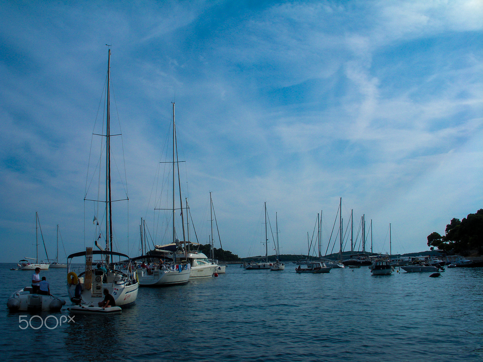 Nikon Coolpix S550 sample photo. Boats on the sea photography